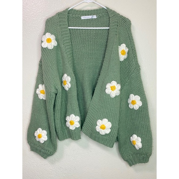Altar'd State Sweaters - Altard State Sage Green Daisy Crochet Chunky Knit Cardigan Sweater Large BSW2406